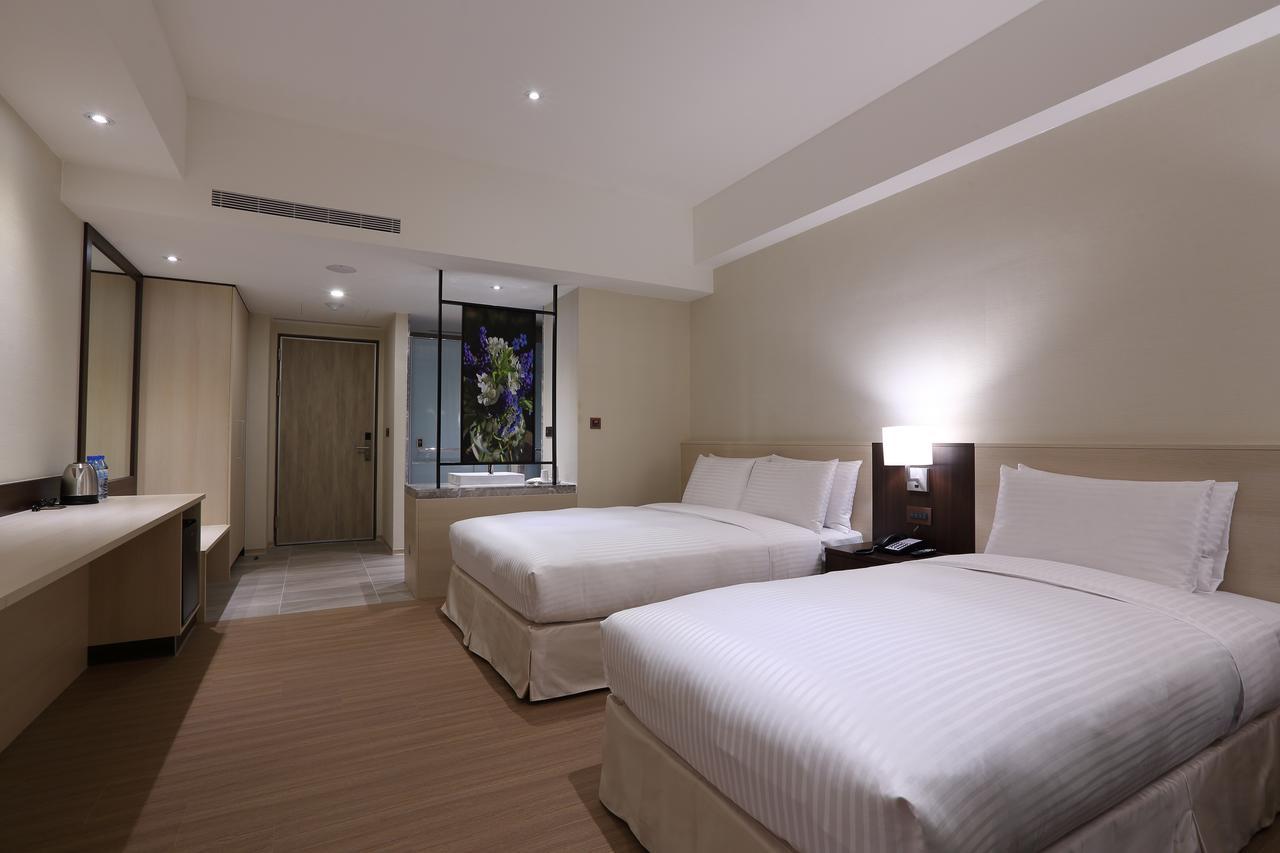 Full Kind Hotel Хуалиен Сити Екстериор снимка