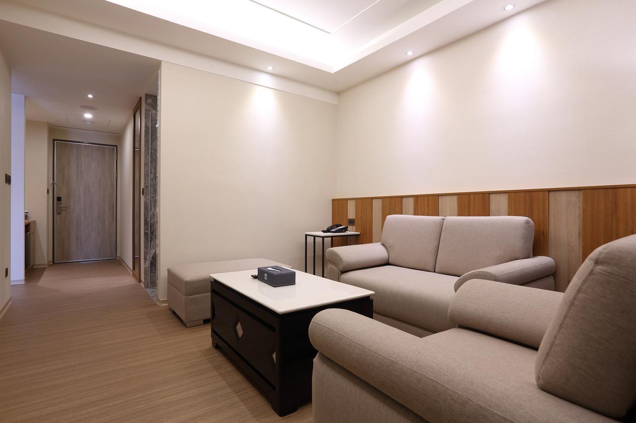 Full Kind Hotel Хуалиен Сити Екстериор снимка