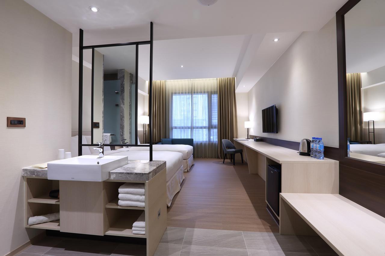 Full Kind Hotel Хуалиен Сити Екстериор снимка